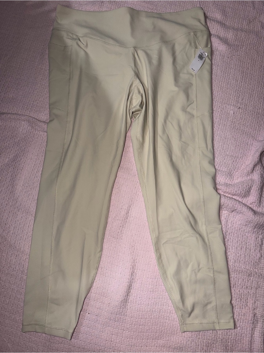 Old navy NWT XL Ribbed Leggings in Cream